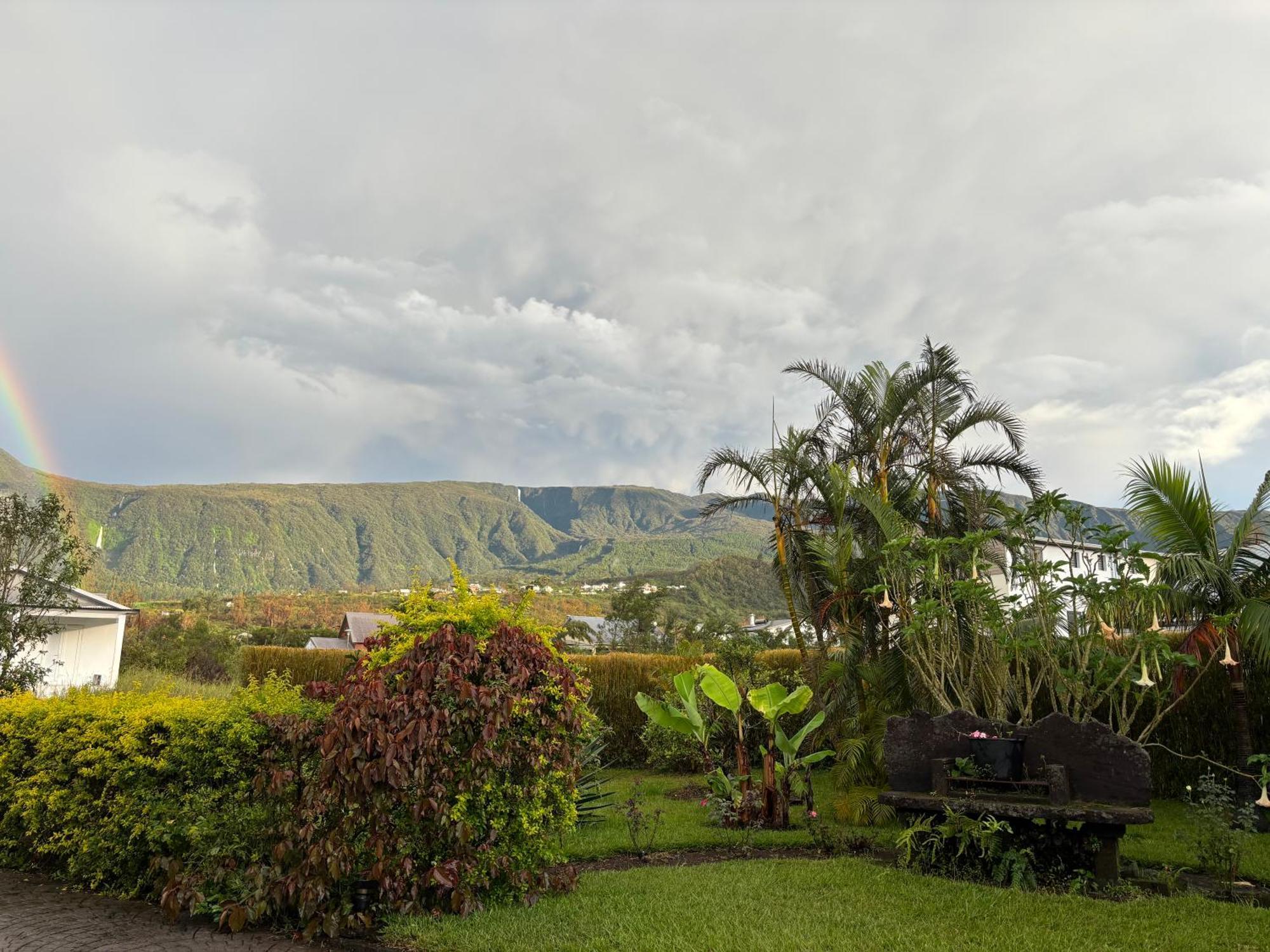 L'Echelle Bed & Breakfast La Plaine des Palmistes Exterior photo